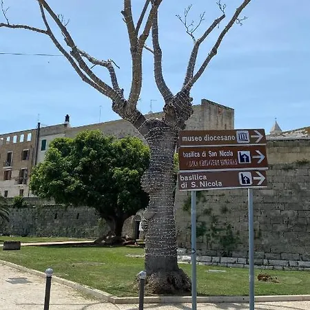Arco Vanese Bari