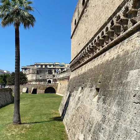 Arco Vanese Bari